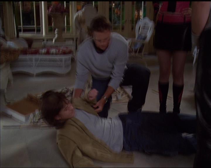 Charmed-Online-dot-net_5x05WitchesInTights1666.jpg Charmed-Online-dot-net_5x05WitchesInTights1666.jpg