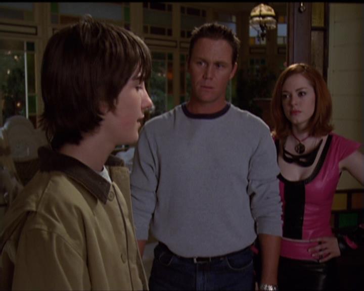Charmed-Online-dot-net_5x05WitchesInTights1685.jpg Charmed-Online-dot-net_5x05WitchesInTights1685.jpg