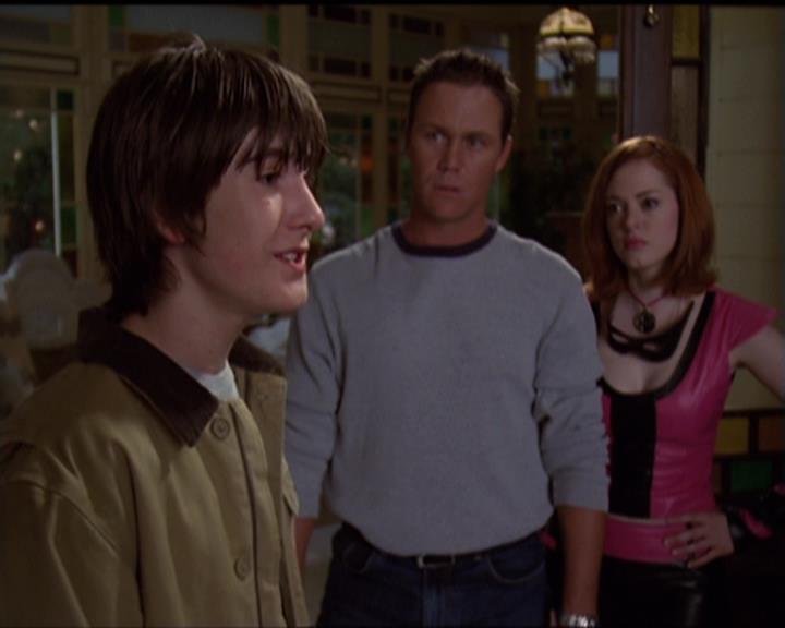 Charmed-Online-dot-net_5x05WitchesInTights1687.jpg Charmed-Online-dot-net_5x05WitchesInTights1687.jpg