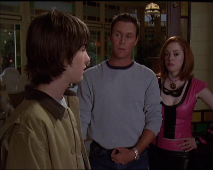 Charmed-Online-dot-net_5x05WitchesInTights1712.jpg Charmed-Online-dot-net_5x05WitchesInTights1712.jpg