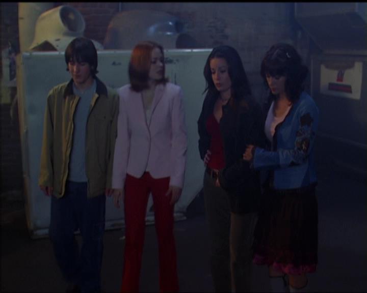 Charmed-Online-dot-net_5x05WitchesInTights2059.jpg Charmed-Online-dot-net_5x05WitchesInTights2059.jpg