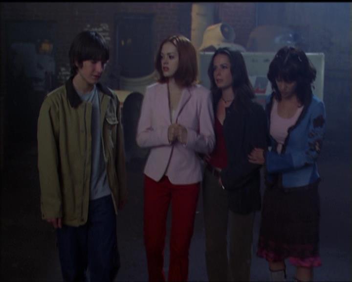Charmed-Online-dot-net_5x05WitchesInTights2068.jpg Charmed-Online-dot-net_5x05WitchesInTights2068.jpg