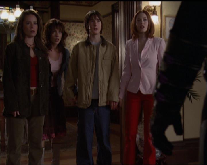 Charmed-Online-dot-net_5x05WitchesInTights2122.jpg Charmed-Online-dot-net_5x05WitchesInTights2122.jpg