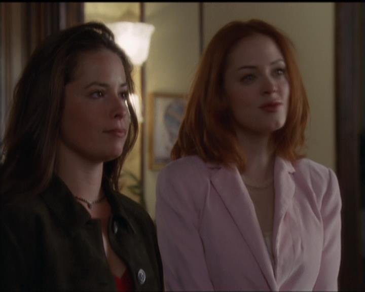 Charmed-Online-dot-net_5x05WitchesInTights2153.jpg Charmed-Online-dot-net_5x05WitchesInTights2153.jpg