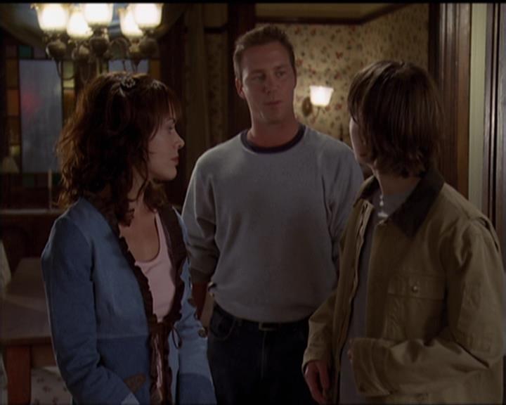 Charmed-Online-dot-net_5x05WitchesInTights2175.jpg Charmed-Online-dot-net_5x05WitchesInTights2175.jpg