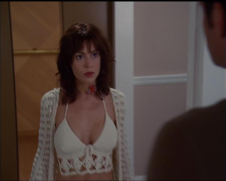 Charmed-Online-dot-net_5x05WitchesInTights2408.jpg Charmed-Online-dot-net_5x05WitchesInTights2408.jpg