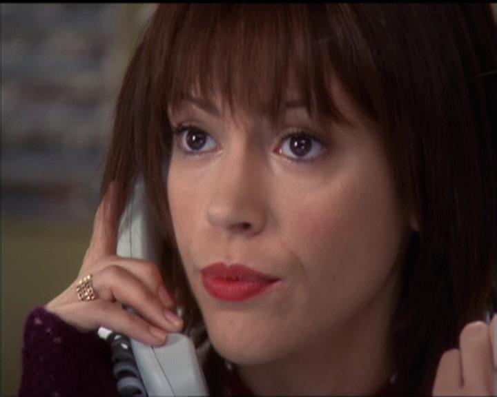 Charmed-Online-dot-net_5x06TheEyesHaveIt0653.jpg