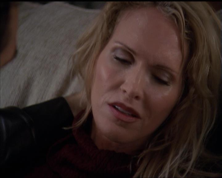 Charmed-Online-dot-510YTuMummyTambien0033.jpg Charmed-Online-dot-510YTuMummyTambien0033.jpg