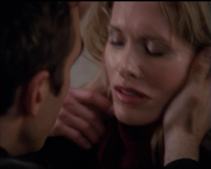 Charmed-Online-dot-510YTuMummyTambien0035.jpg Charmed-Online-dot-510YTuMummyTambien0035.jpg