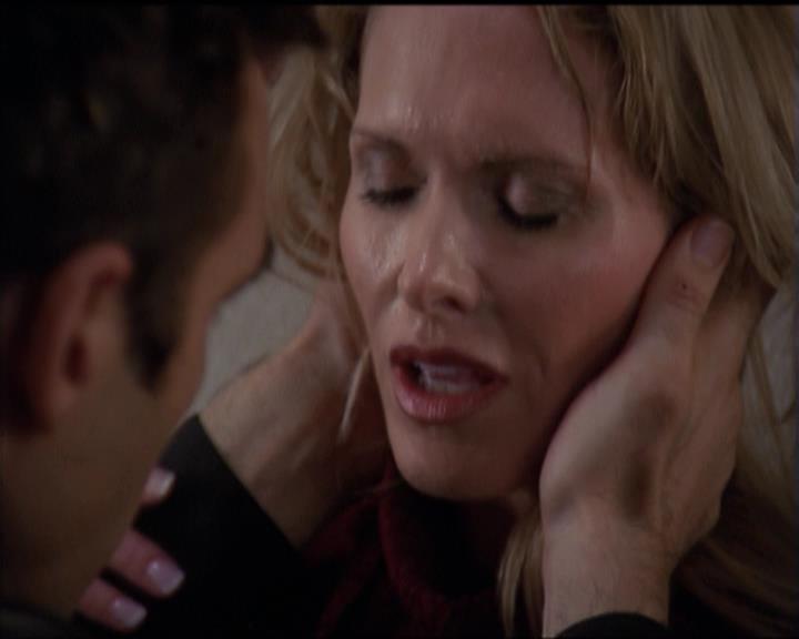 Charmed-Online-dot-510YTuMummyTambien0040.jpg Charmed-Online-dot-510YTuMummyTambien0040.jpg