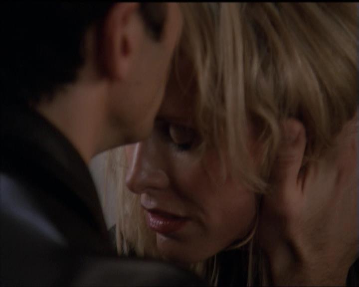 Charmed-Online-dot-510YTuMummyTambien0063.jpg Charmed-Online-dot-510YTuMummyTambien0063.jpg