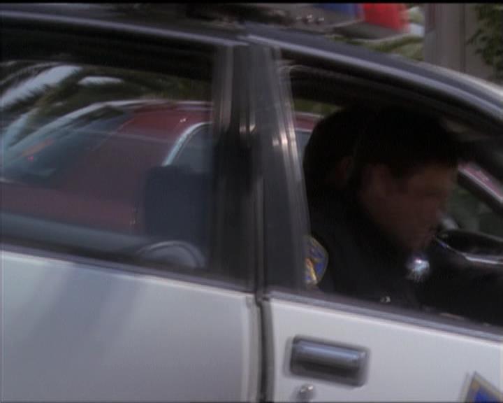 Charmed-Online-dot-510YTuMummyTambien0074.jpg Charmed-Online-dot-510YTuMummyTambien0074.jpg