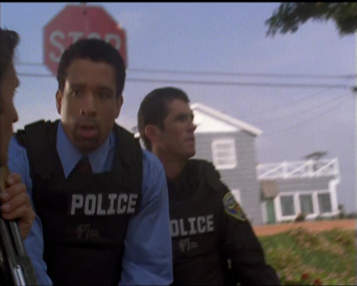 Charmed-Online-dot-510YTuMummyTambien0082.jpg Charmed-Online-dot-510YTuMummyTambien0082.jpg