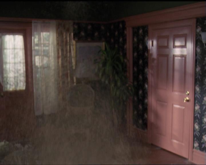 Charmed-Online-dot-510YTuMummyTambien0110.jpg Charmed-Online-dot-510YTuMummyTambien0110.jpg