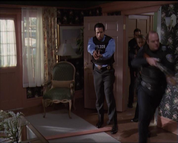 Charmed-Online-dot-510YTuMummyTambien0115.jpg Charmed-Online-dot-510YTuMummyTambien0115.jpg