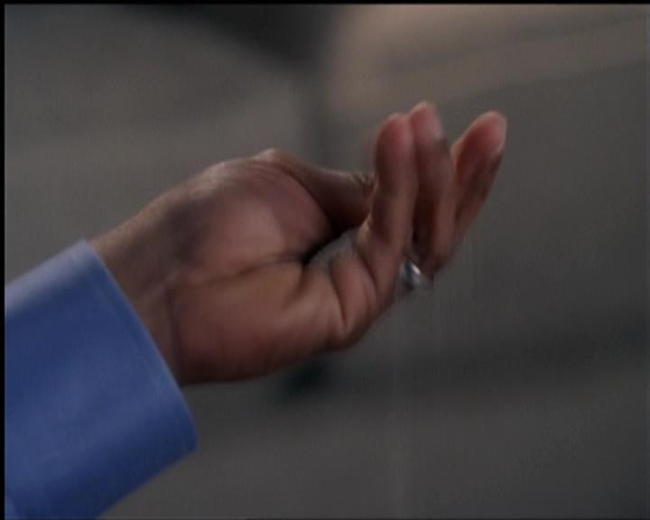 Charmed-Online-dot-510YTuMummyTambien0127.jpg Charmed-Online-dot-510YTuMummyTambien0127.jpg