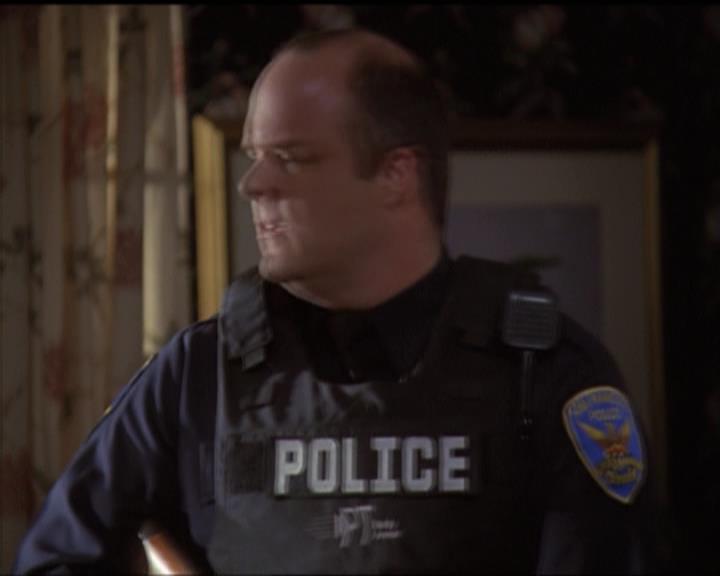 Charmed-Online-dot-510YTuMummyTambien0136.jpg Charmed-Online-dot-510YTuMummyTambien0136.jpg