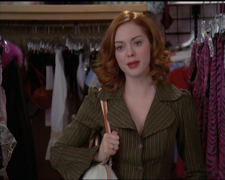 Charmed-Online-dot-510YTuMummyTambien0242.jpg Charmed-Online-dot-510YTuMummyTambien0242.jpg