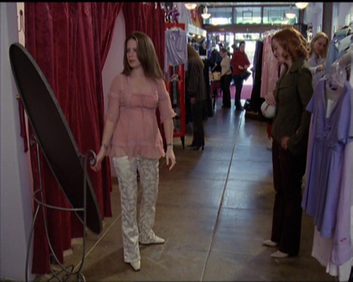 Charmed-Online-dot-510YTuMummyTambien0250.jpg Charmed-Online-dot-510YTuMummyTambien0250.jpg