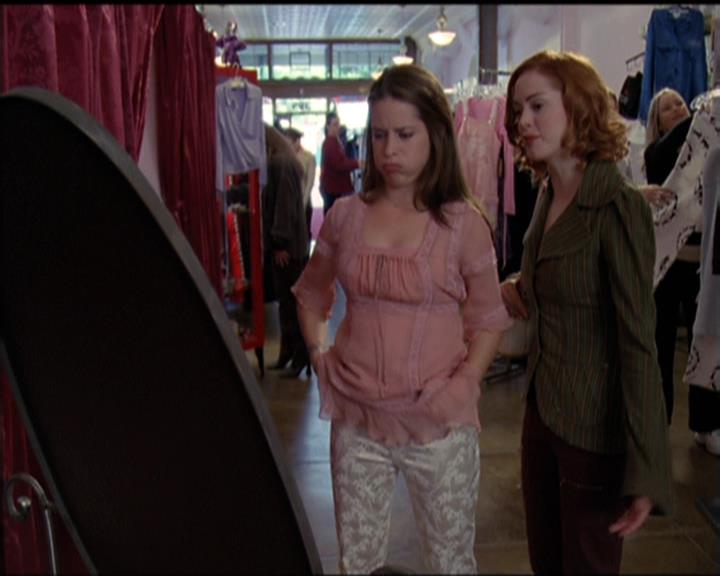 Charmed-Online-dot-510YTuMummyTambien0254.jpg Charmed-Online-dot-510YTuMummyTambien0254.jpg