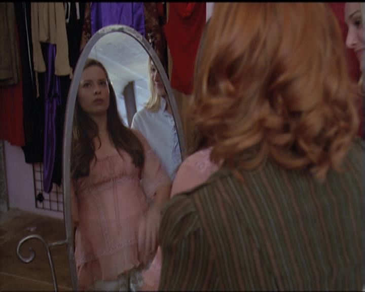 Charmed-Online-dot-510YTuMummyTambien0278.jpg Charmed-Online-dot-510YTuMummyTambien0278.jpg