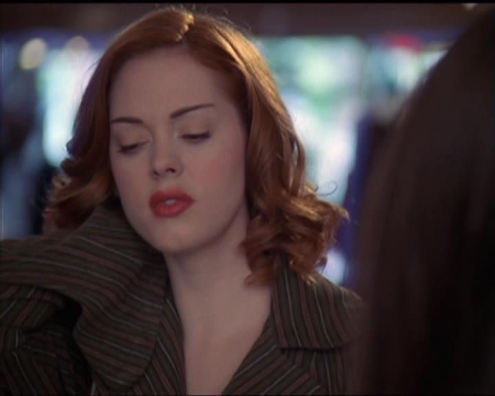 Charmed-Online-dot-510YTuMummyTambien0300.jpg Charmed-Online-dot-510YTuMummyTambien0300.jpg