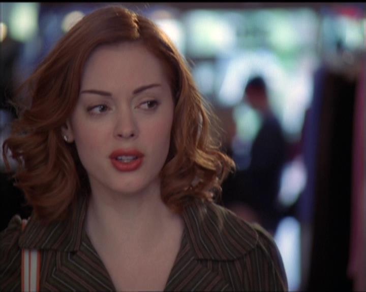 Charmed-Online-dot-510YTuMummyTambien0327.jpg Charmed-Online-dot-510YTuMummyTambien0327.jpg