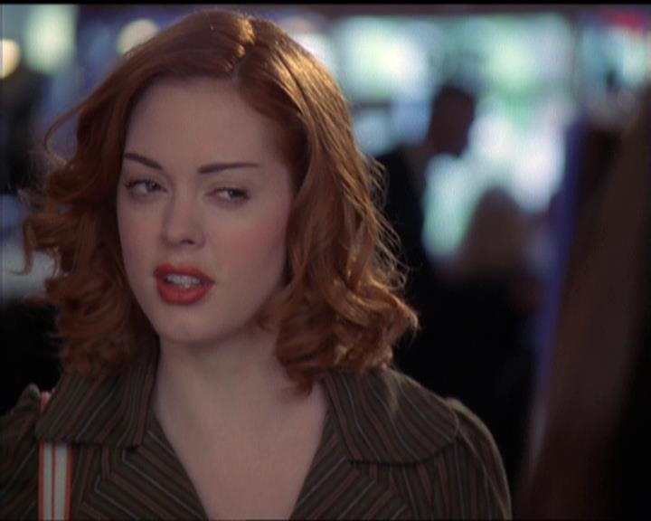 Charmed-Online-dot-510YTuMummyTambien0331.jpg Charmed-Online-dot-510YTuMummyTambien0331.jpg