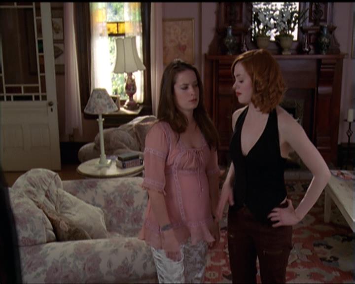 Charmed-Online-dot-510YTuMummyTambien0471.jpg