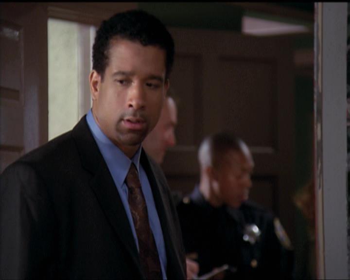 Charmed-Online-dot-510YTuMummyTambien0630.jpg Charmed-Online-dot-510YTuMummyTambien0630.jpg