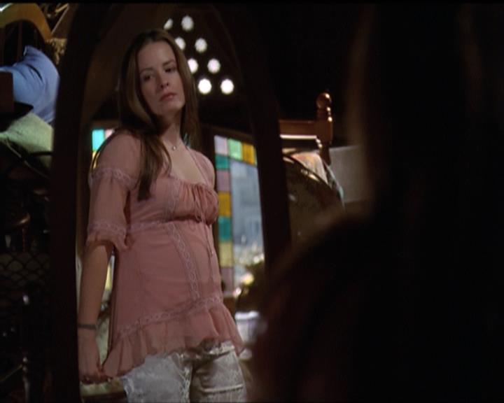 Charmed-Online-dot-510YTuMummyTambien0641.jpg Charmed-Online-dot-510YTuMummyTambien0641.jpg