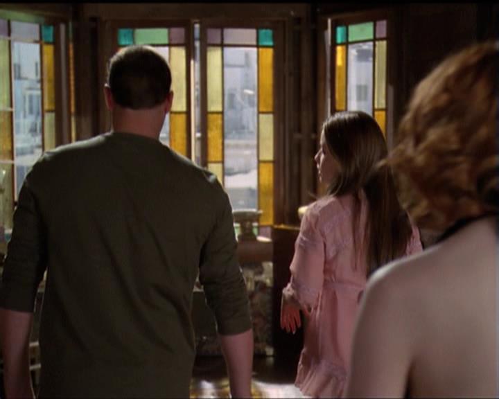 Charmed-Online-dot-510YTuMummyTambien0694.jpg Charmed-Online-dot-510YTuMummyTambien0694.jpg