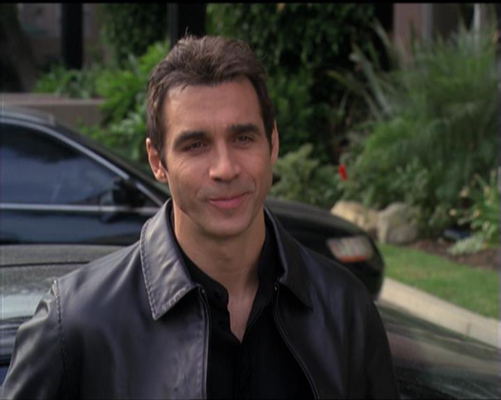 Charmed-Online-dot-510YTuMummyTambien0771.jpg Charmed-Online-dot-510YTuMummyTambien0771.jpg