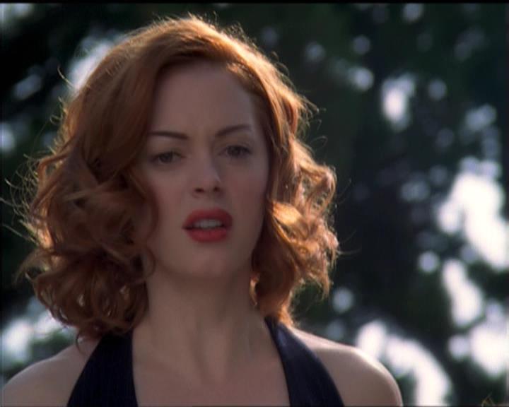 Charmed-Online-dot-510YTuMummyTambien0781.jpg Charmed-Online-dot-510YTuMummyTambien0781.jpg