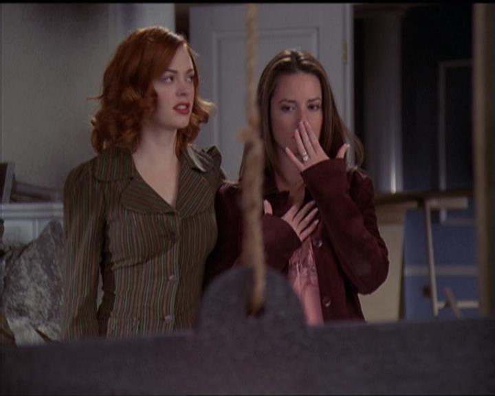 Charmed-Online-dot-510YTuMummyTambien1091.jpg Charmed-Online-dot-510YTuMummyTambien1091.jpg