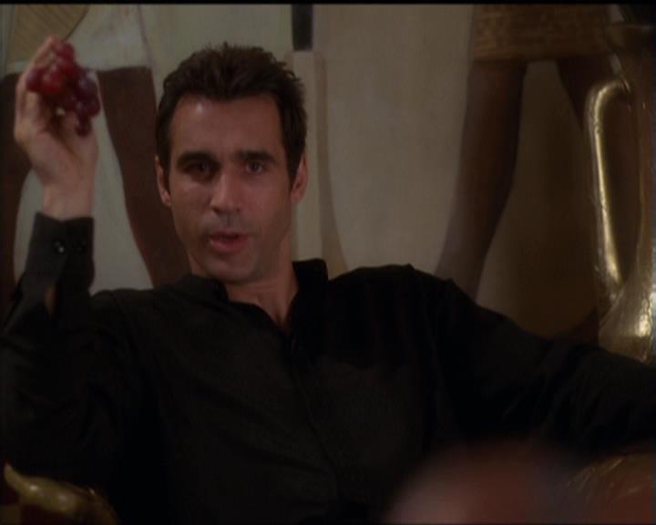 Charmed-Online-dot-510YTuMummyTambien1119.jpg Charmed-Online-dot-510YTuMummyTambien1119.jpg