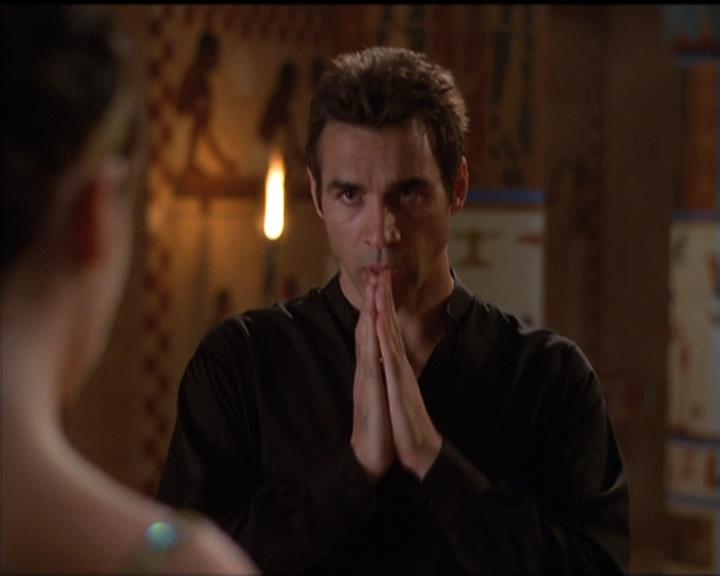 Charmed-Online-dot-510YTuMummyTambien1155.jpg Charmed-Online-dot-510YTuMummyTambien1155.jpg