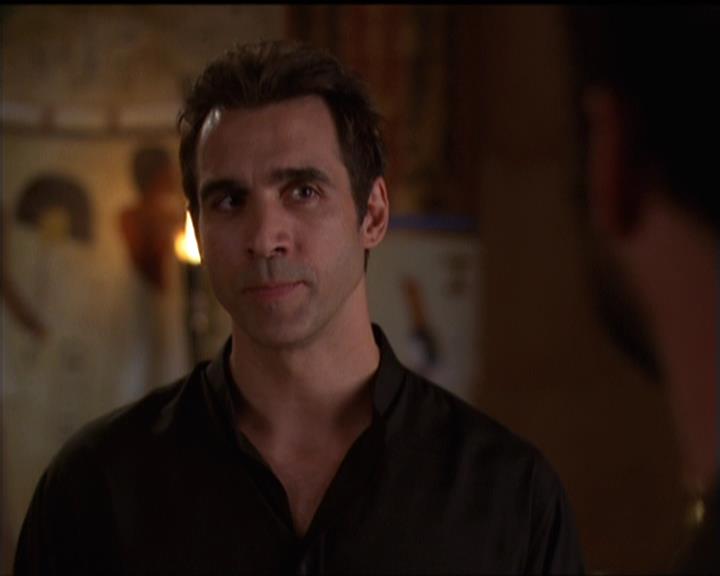 Charmed-Online-dot-510YTuMummyTambien1284.jpg Charmed-Online-dot-510YTuMummyTambien1284.jpg