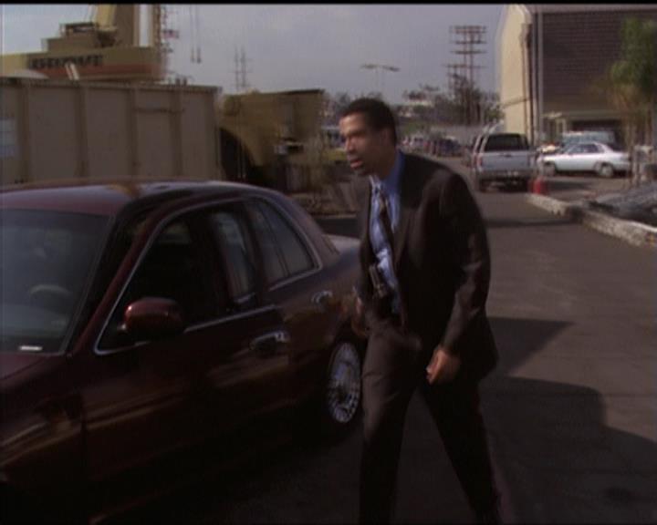 Charmed-Online-dot-510YTuMummyTambien1302.jpg Charmed-Online-dot-510YTuMummyTambien1302.jpg