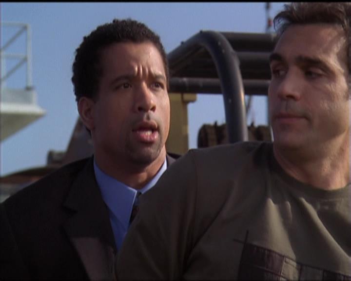 Charmed-Online-dot-510YTuMummyTambien1345.jpg Charmed-Online-dot-510YTuMummyTambien1345.jpg