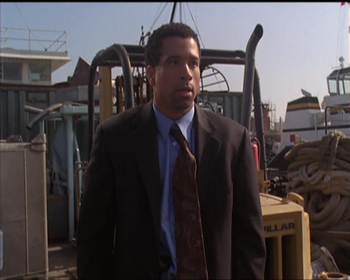 Charmed-Online-dot-510YTuMummyTambien1349.jpg Charmed-Online-dot-510YTuMummyTambien1349.jpg