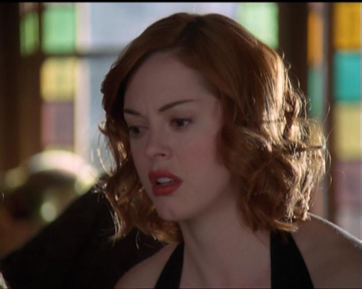 Charmed-Online-dot-510YTuMummyTambien1377.jpg Charmed-Online-dot-510YTuMummyTambien1377.jpg