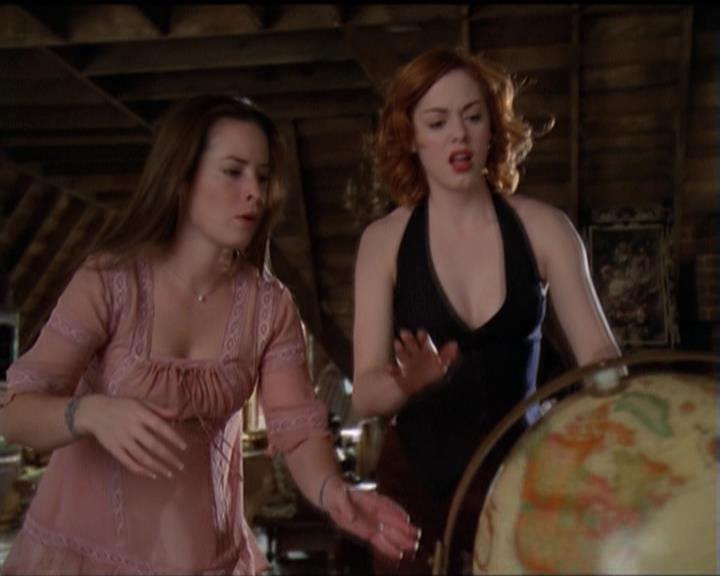 Charmed-Online-dot-510YTuMummyTambien1386.jpg Charmed-Online-dot-510YTuMummyTambien1386.jpg