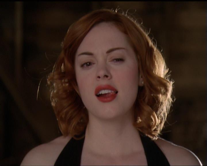 Charmed-Online-dot-510YTuMummyTambien1392.jpg Charmed-Online-dot-510YTuMummyTambien1392.jpg