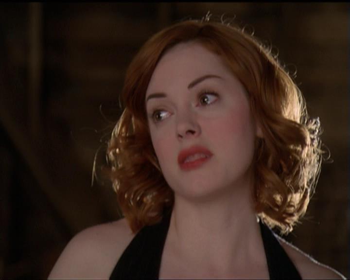 Charmed-Online-dot-510YTuMummyTambien1394.jpg Charmed-Online-dot-510YTuMummyTambien1394.jpg