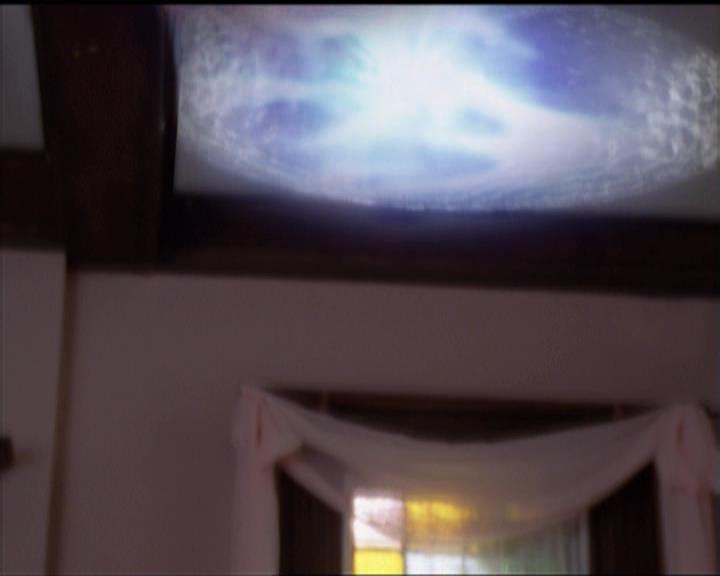 Charmed-Online-dot-510YTuMummyTambien1446.jpg Charmed-Online-dot-510YTuMummyTambien1446.jpg