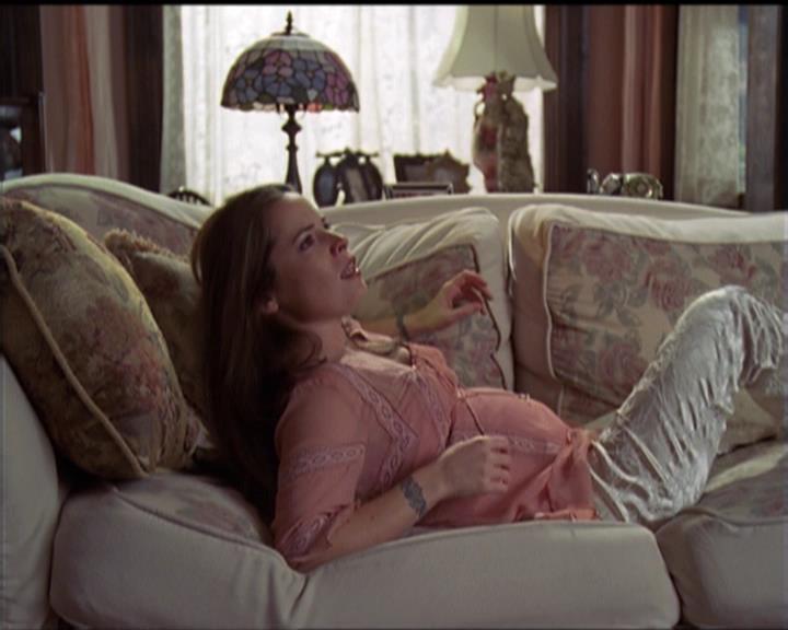 Charmed-Online-dot-510YTuMummyTambien1449.jpg Charmed-Online-dot-510YTuMummyTambien1449.jpg