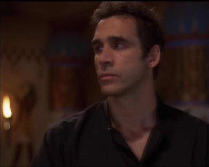 Charmed-Online-dot-510YTuMummyTambien1473.jpg Charmed-Online-dot-510YTuMummyTambien1473.jpg