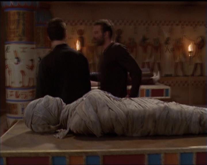 Charmed-Online-dot-510YTuMummyTambien1490.jpg Charmed-Online-dot-510YTuMummyTambien1490.jpg