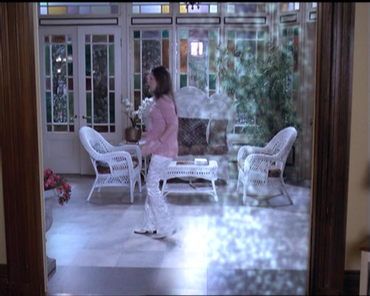 Charmed-Online-dot-510YTuMummyTambien1542.jpg Charmed-Online-dot-510YTuMummyTambien1542.jpg